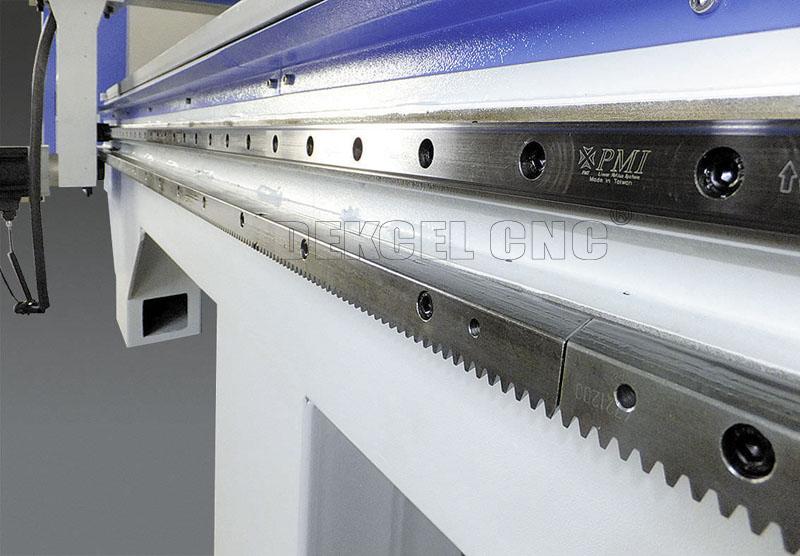 PMI lead rail of advertising wood cnc router  PMI lead rail of advertising wood cnc router