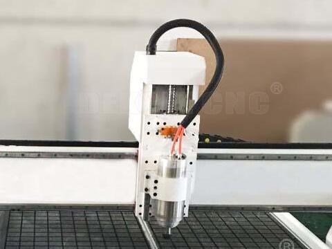 Maintenance of water cooling spindle for 1325 wood carving cnc router