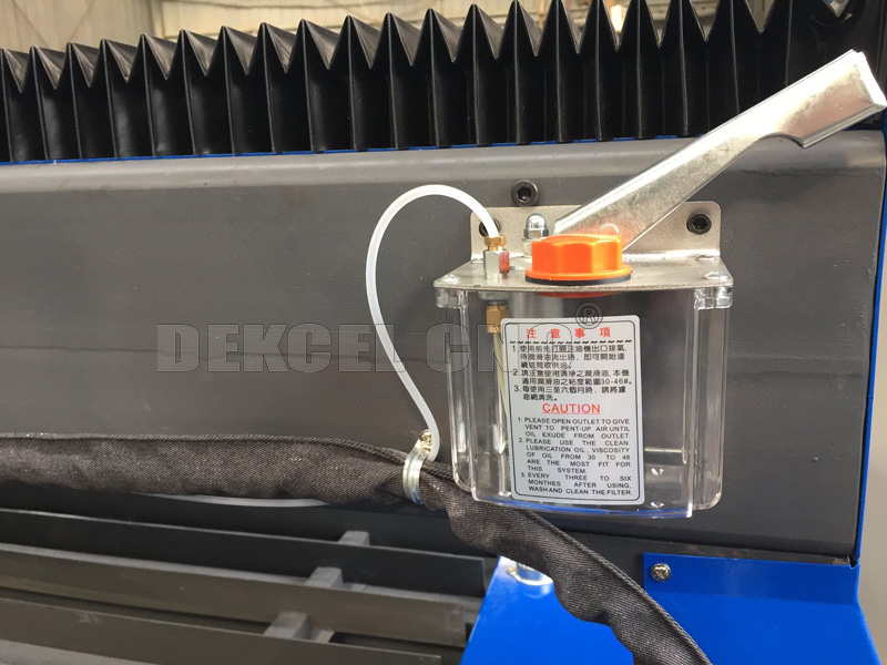 cnc plasma metal cutter hiwin rail lubrication system
