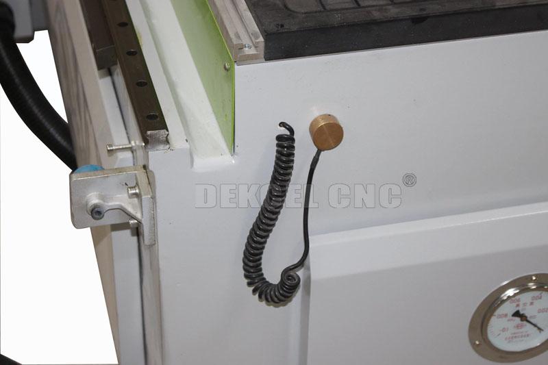 tool sensor of cnc router with rotary