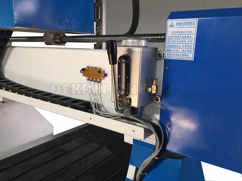 oil injection system of wood cnc router 