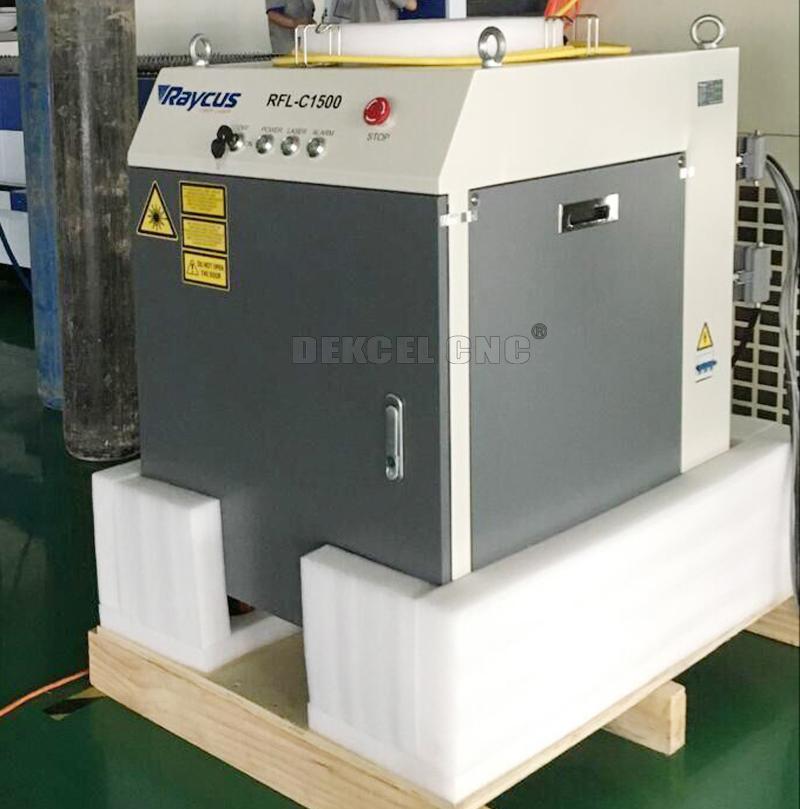Raycus 1500W fiber laser cutting machine for metal