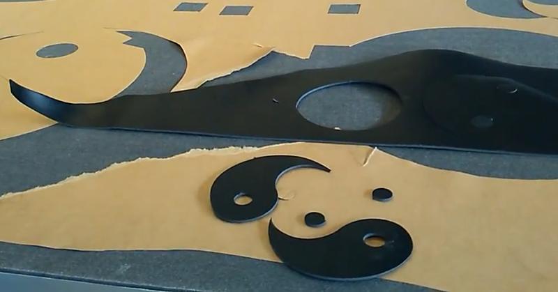 oscillating plotter cutter machine leather cutting sample