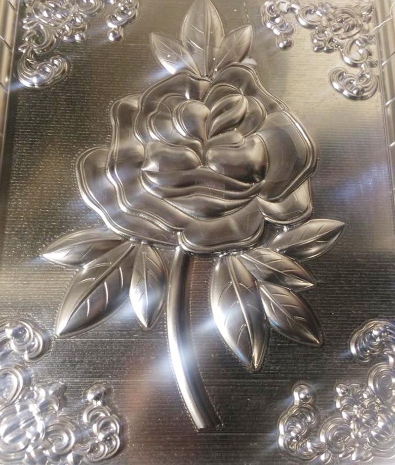 small atc cnc router engraving on soft metal