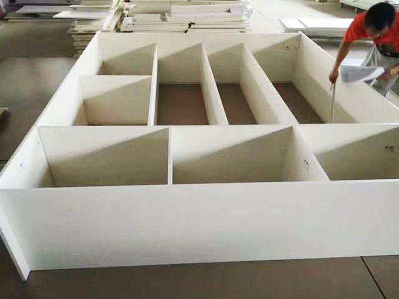 Economic ATC cnc router for cutting furniture