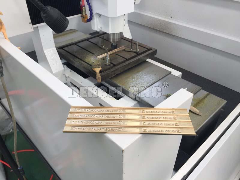 3d aluminium mold milling machine table.jpg