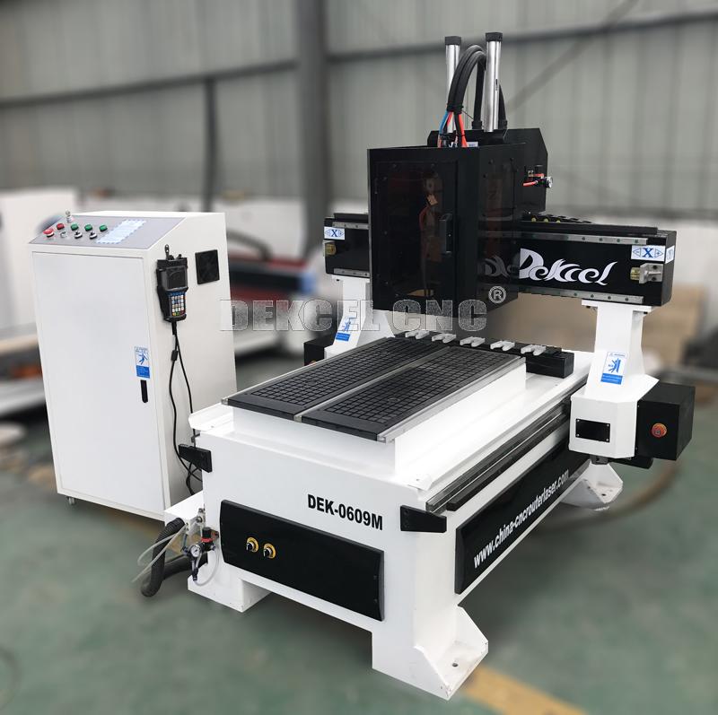 0609 atc metal mold engraving cnc router machine.jpg