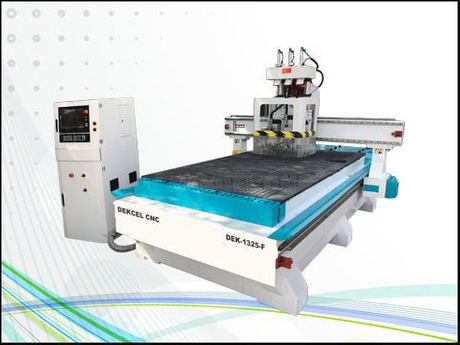chinese cheap woodworking engraving router.jpg