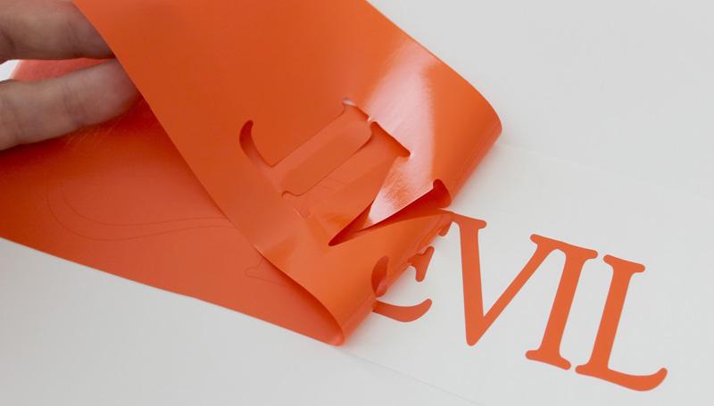 china oscillating knife plotter cutting vinyl