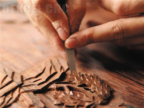 taditional cnc wood cutting machine.jpg