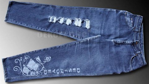 cnc co2 laser marking machine for jeans cloth.jpg