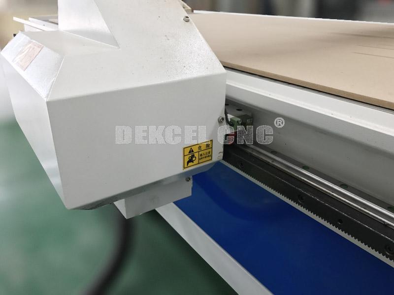 Hiwin guide rails of cnc router machine 
