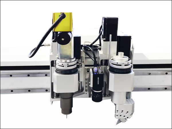 EOT+CCD camera+V-cutter
