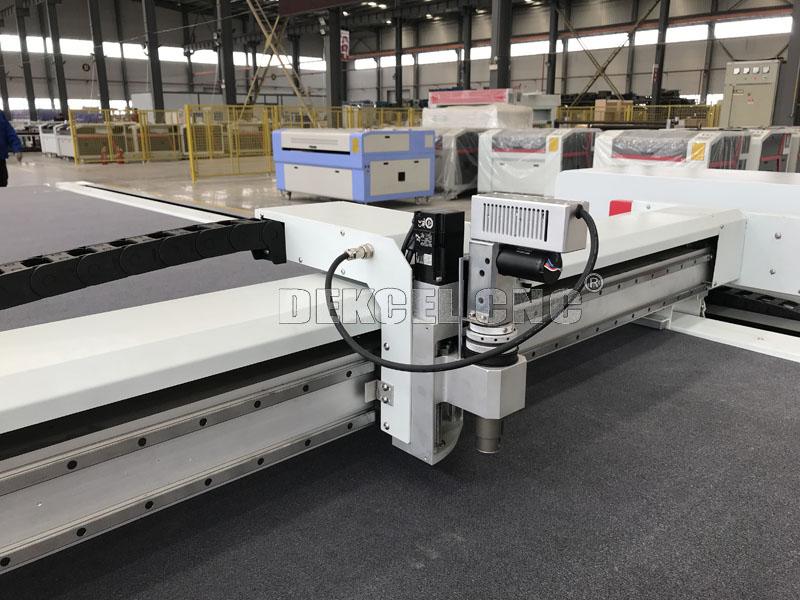 oscillation knife blade cutting machine